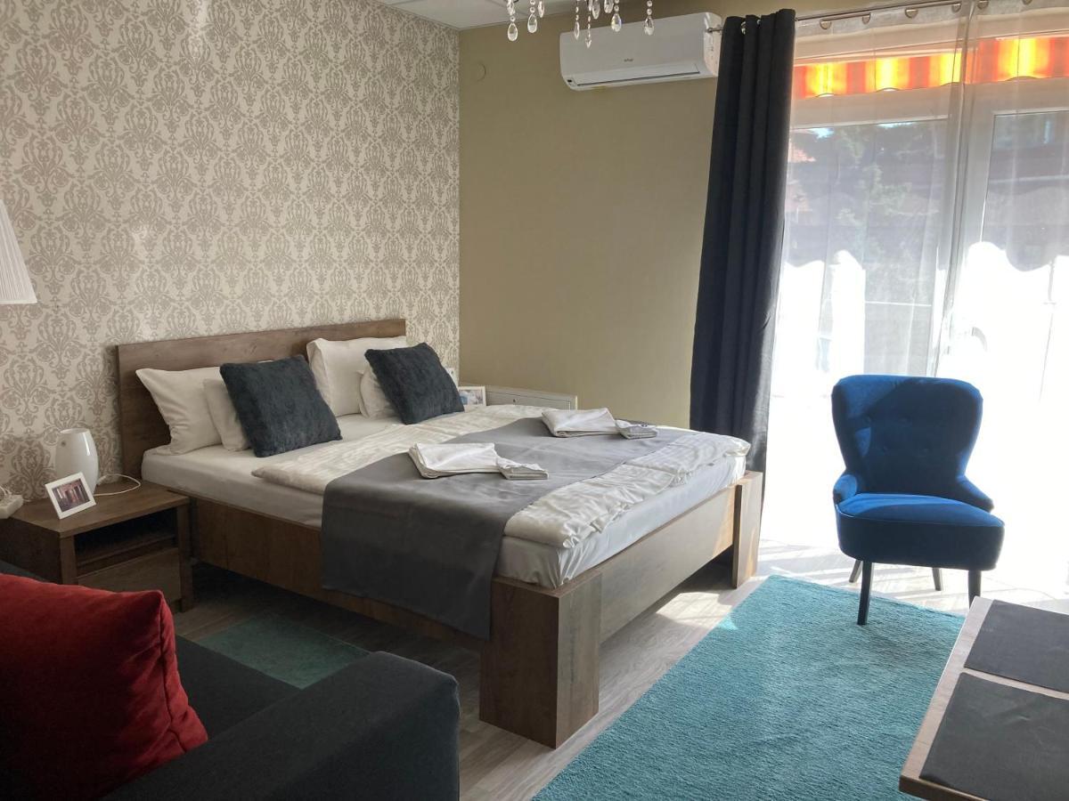 Libra Hotel Veresegyház Εξωτερικό φωτογραφία