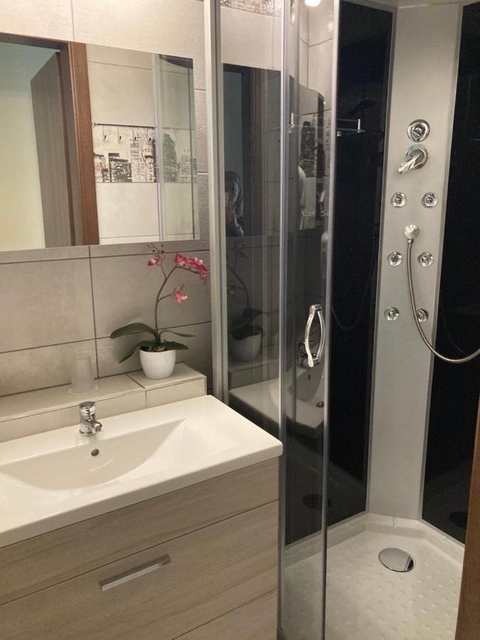 Libra Hotel Veresegyház Εξωτερικό φωτογραφία